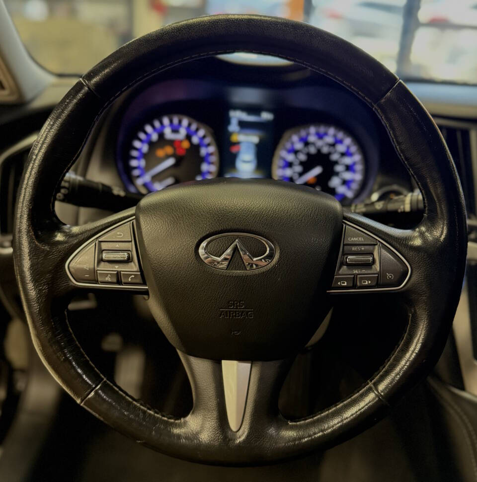 2017 INFINITI Q50 3.0T Premium Image 14 of 15