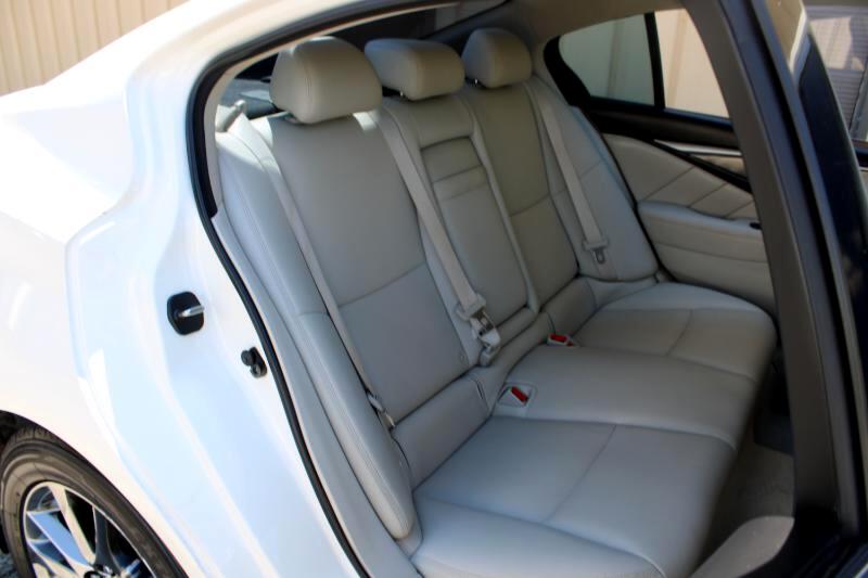 2017 INFINITI Q50 3.0T Signature Edition Image 15 of 30