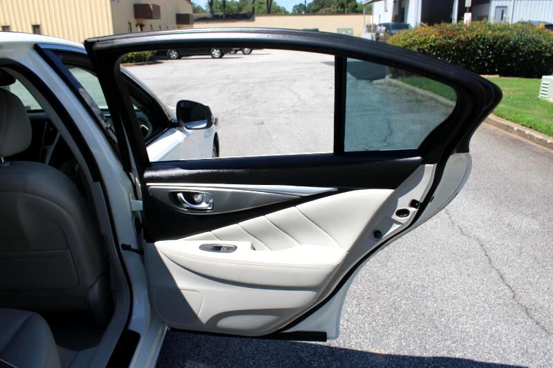 2017 INFINITI Q50 3.0T Signature Edition Image 22 of 30