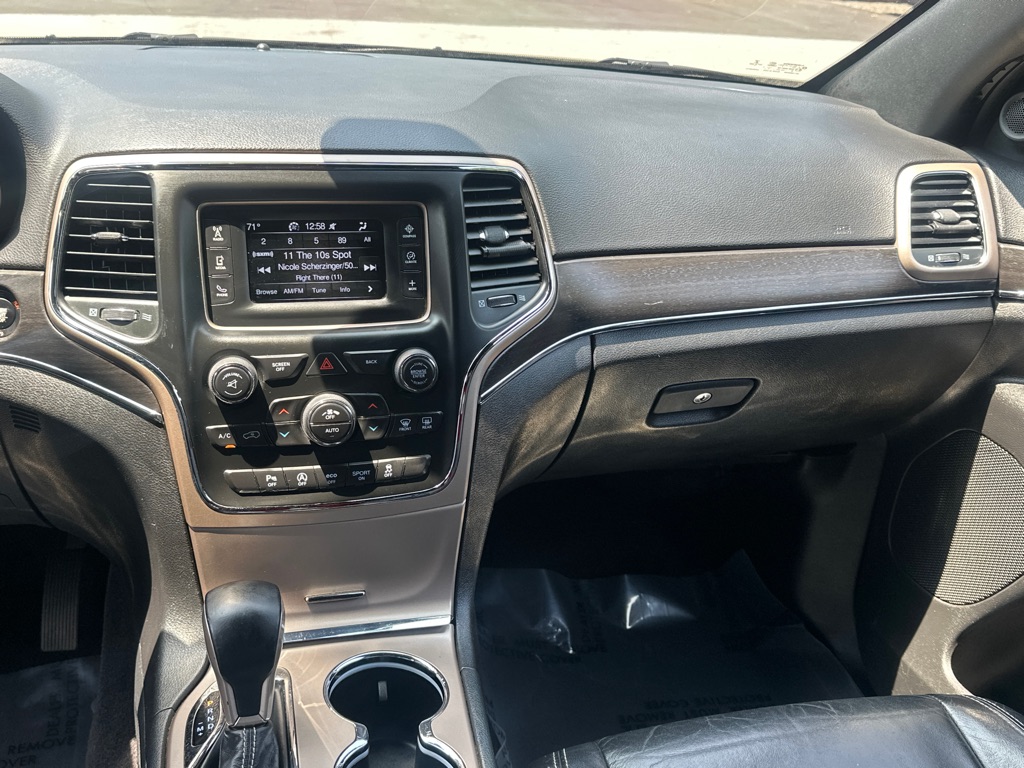 Vehicle image 36 of 45