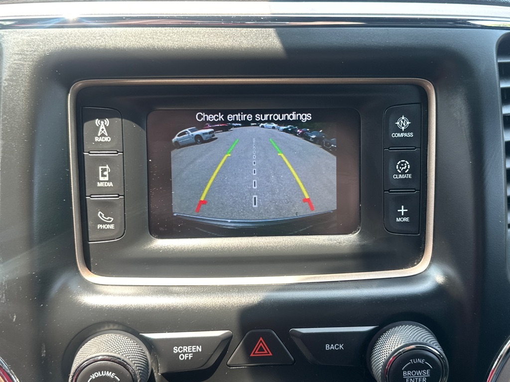Vehicle image 29 of 45