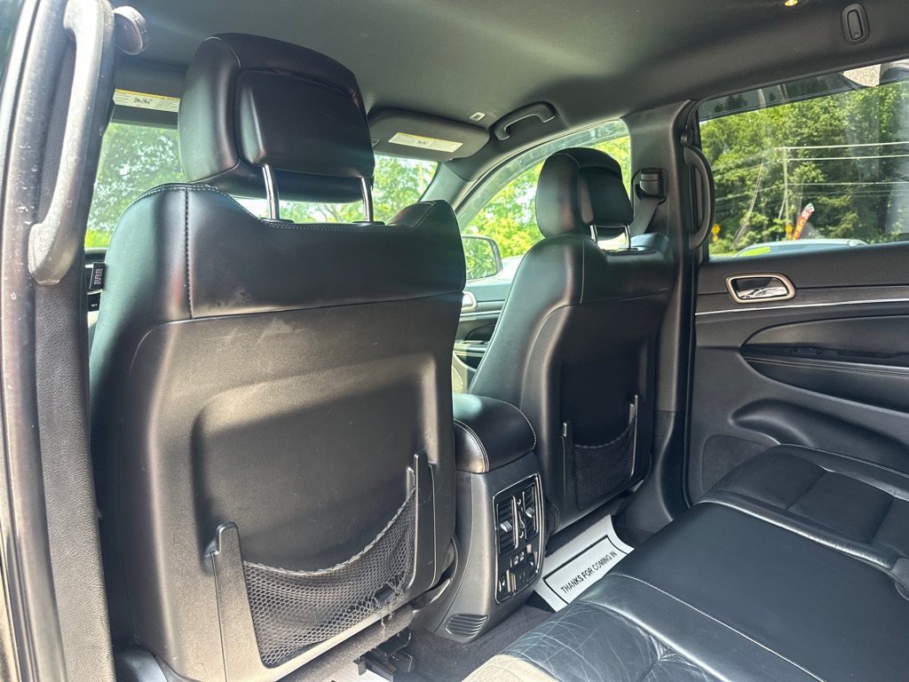 Vehicle image 15 of 45