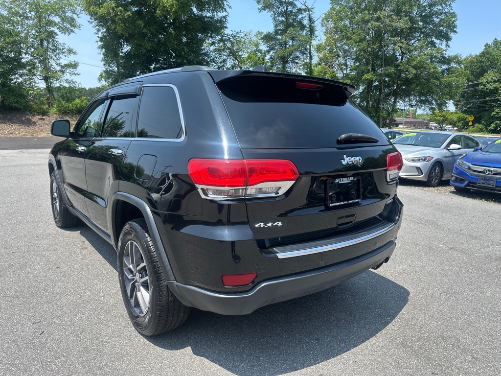 Vehicle image 7 of 45