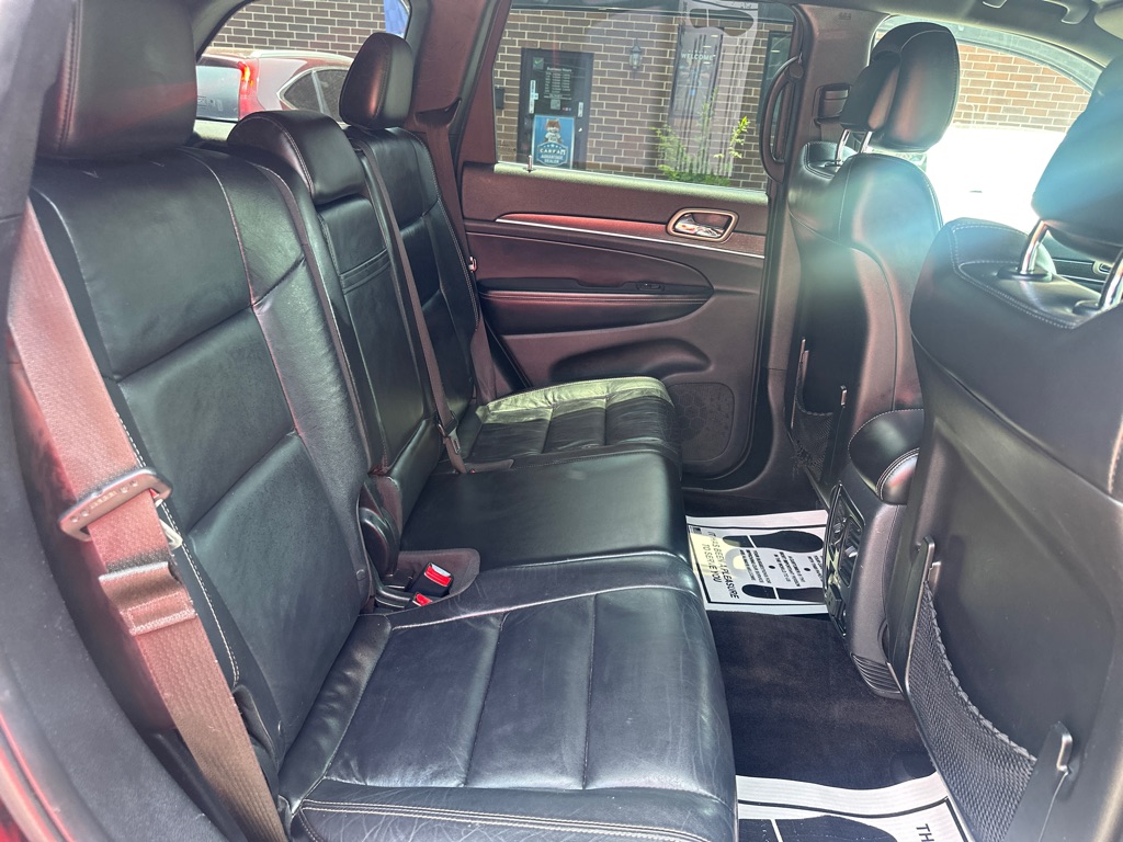 Vehicle image 13 of 45