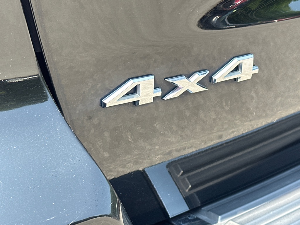 Vehicle image 35 of 45