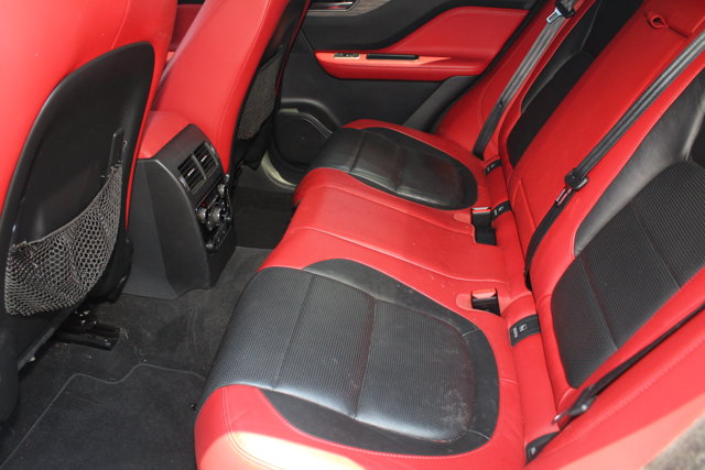 Vehicle image 10 of 30