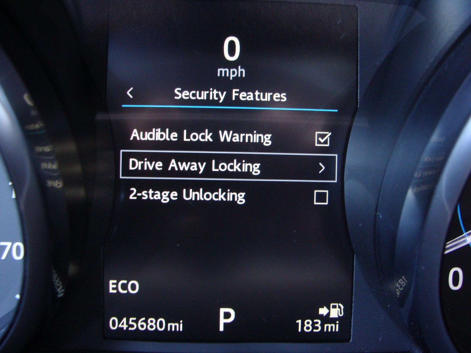 2017 Jaguar XF 35t Premium Image 40 of 44