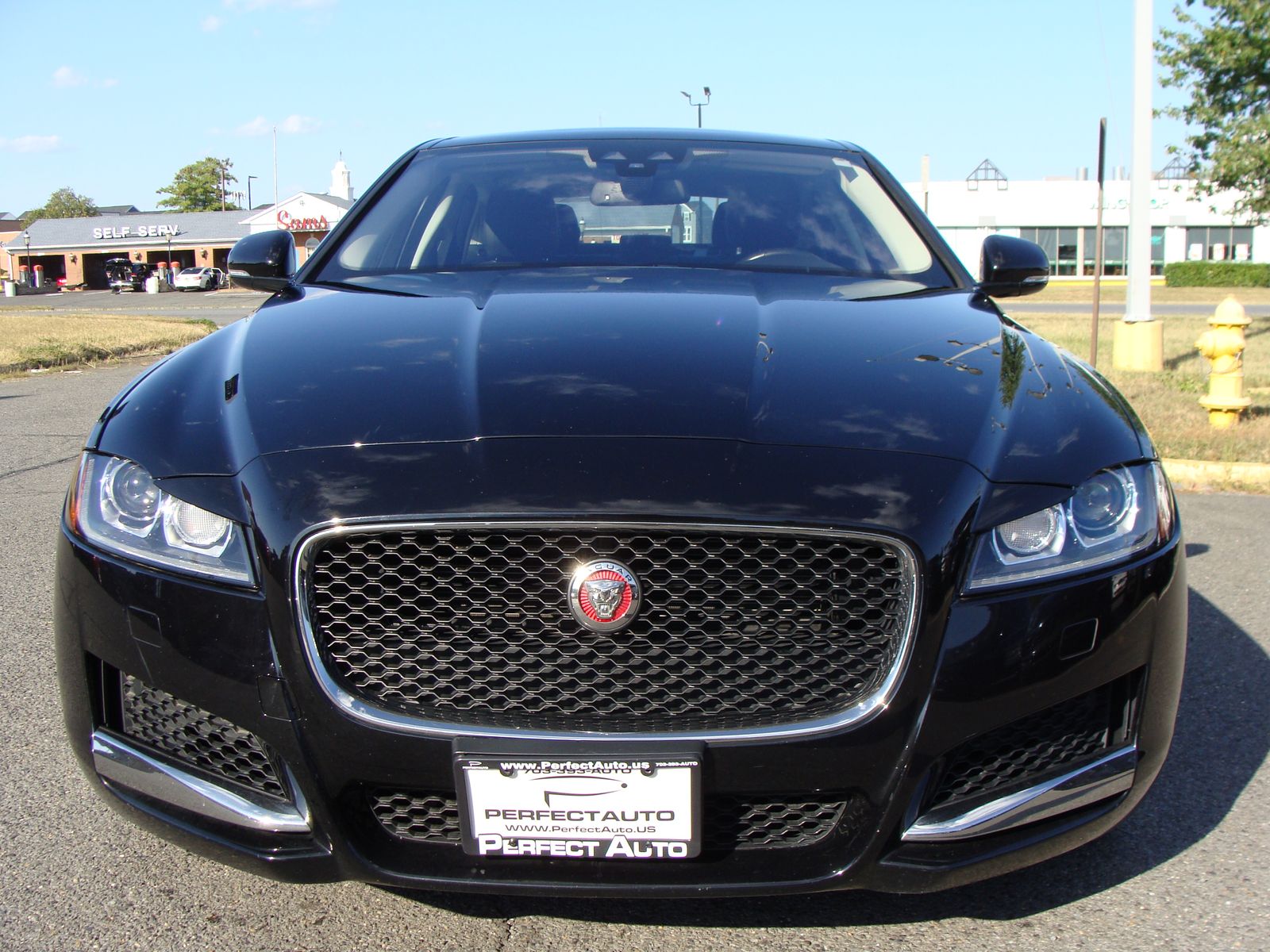 2017 Jaguar XF 35t Premium Image 42 of 44