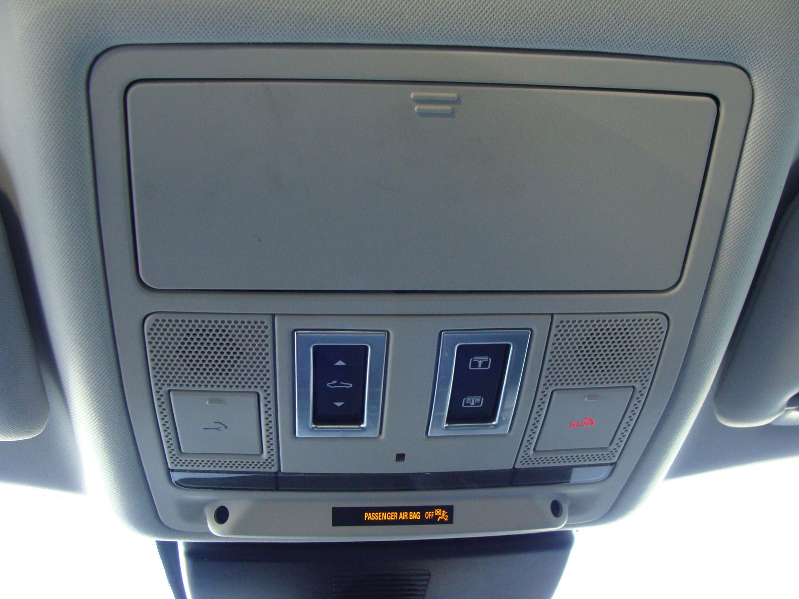 2017 Jaguar XF 35t Premium Image 29 of 44