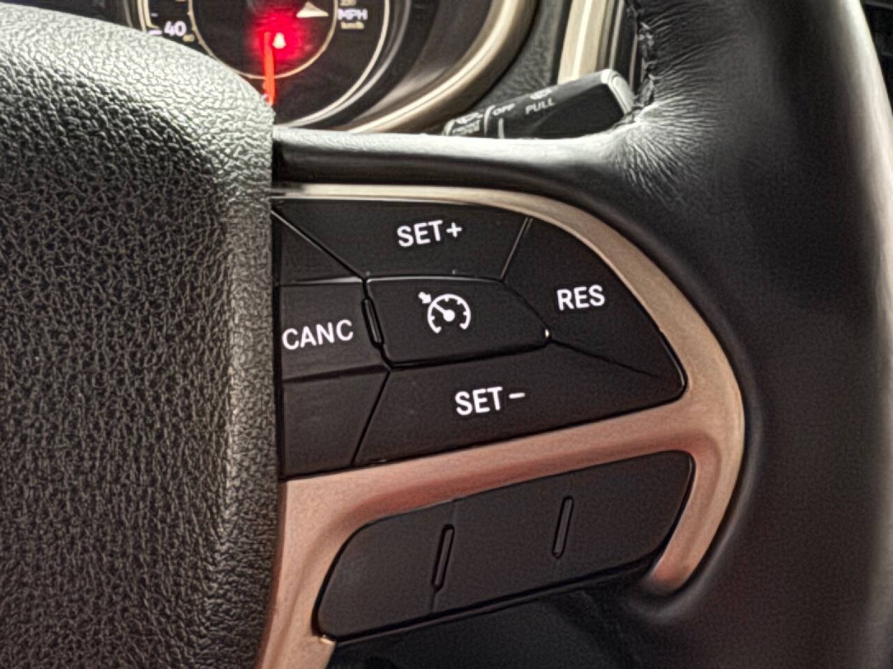 Vehicle image 52 of 59