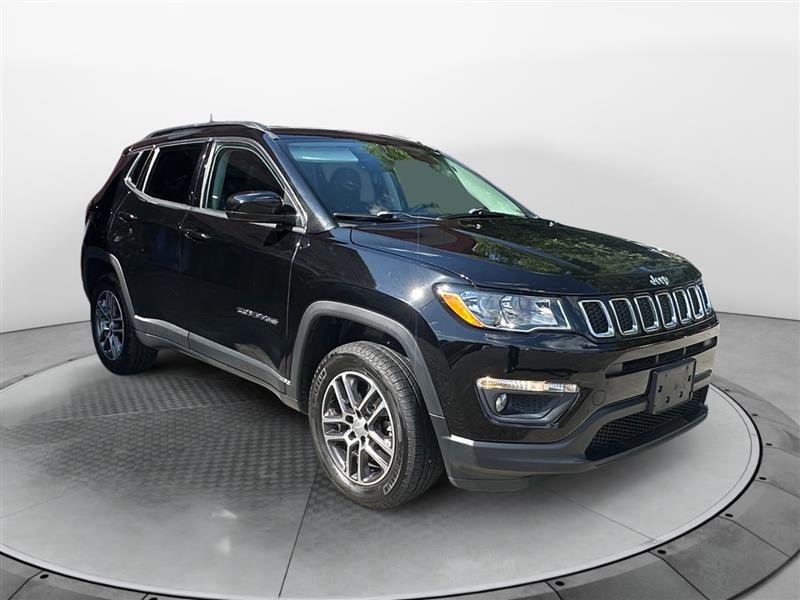 Vehicle image 2 of 14