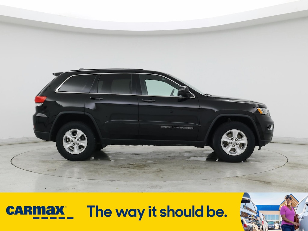 Vehicle image 4 of 28