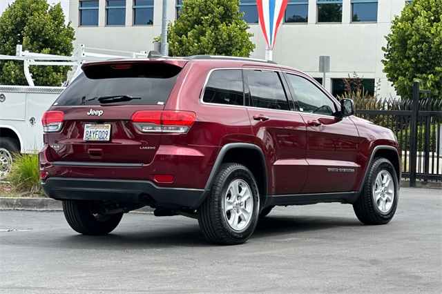 Vehicle image 6 of 46