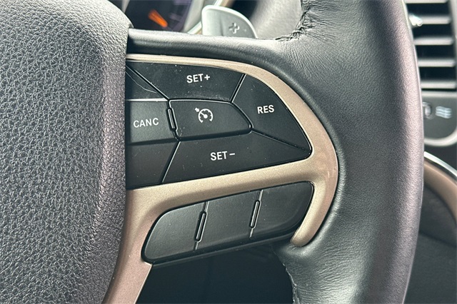 Vehicle image 31 of 46