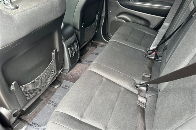 Vehicle image 14 of 46