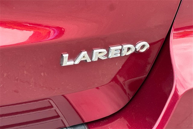 Vehicle image 34 of 46