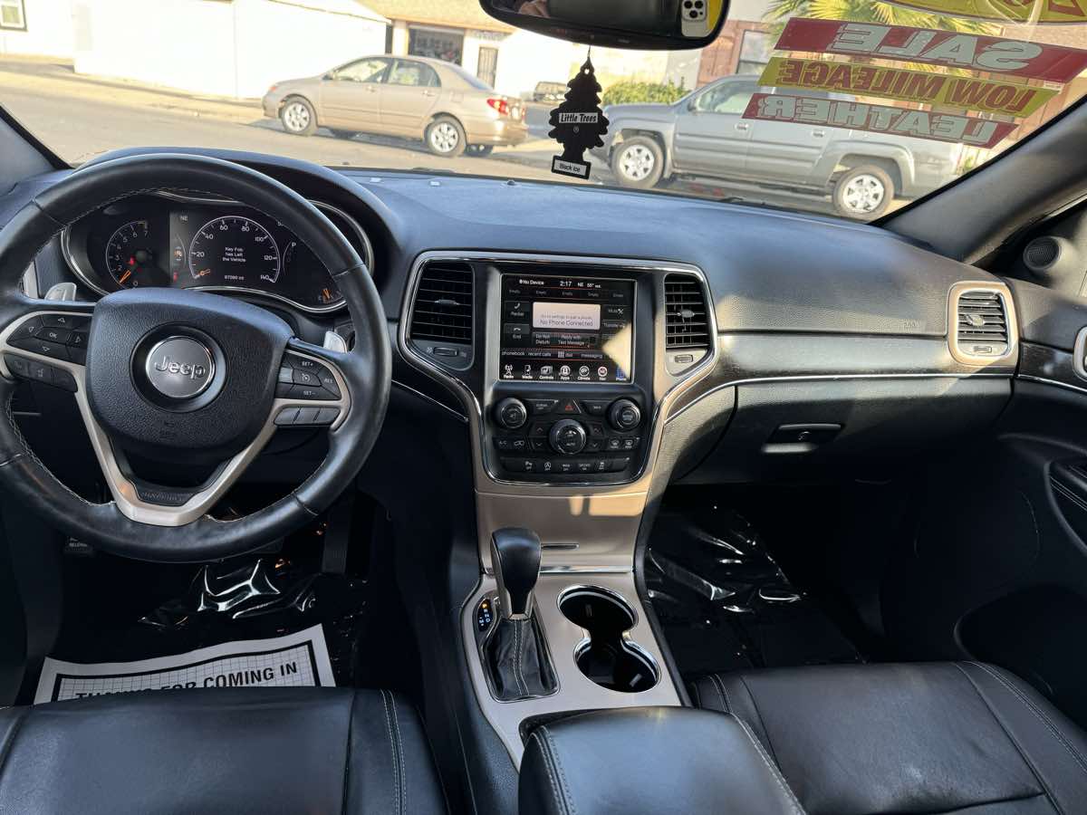 Vehicle image 12 of 20