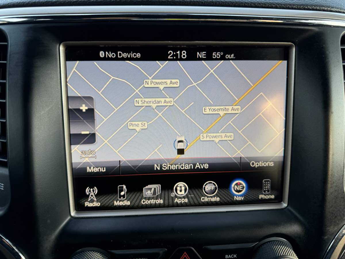 Vehicle image 18 of 20