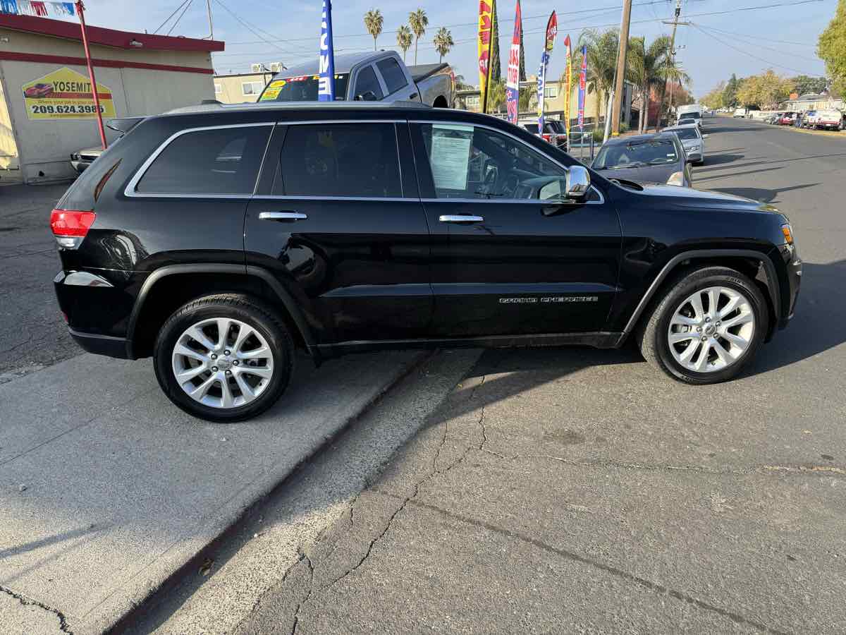 Vehicle image 3 of 20
