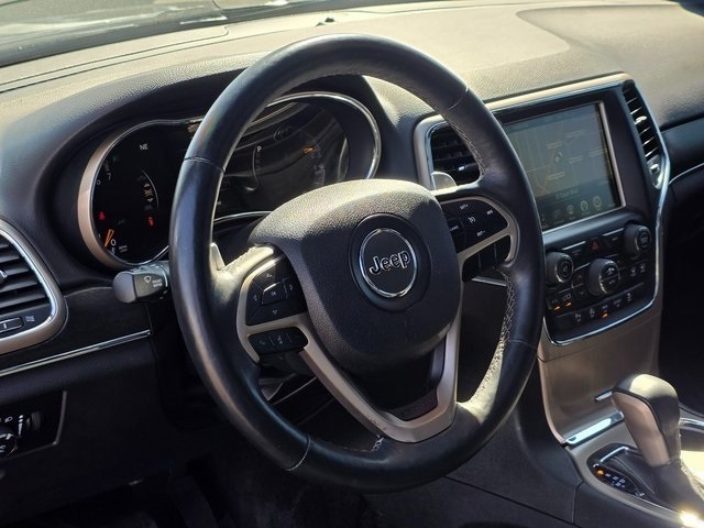 Vehicle image 20 of 41