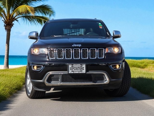 Vehicle image 2 of 41