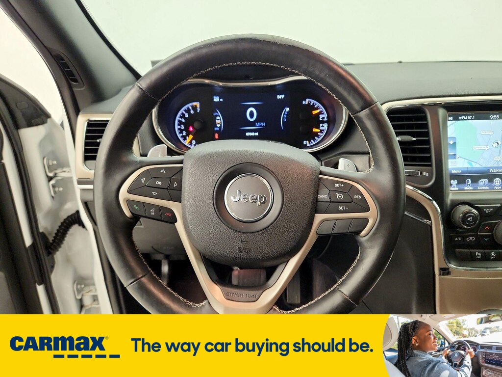 Vehicle image 13 of 29