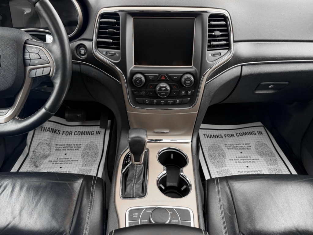 Vehicle image 16 of 35
