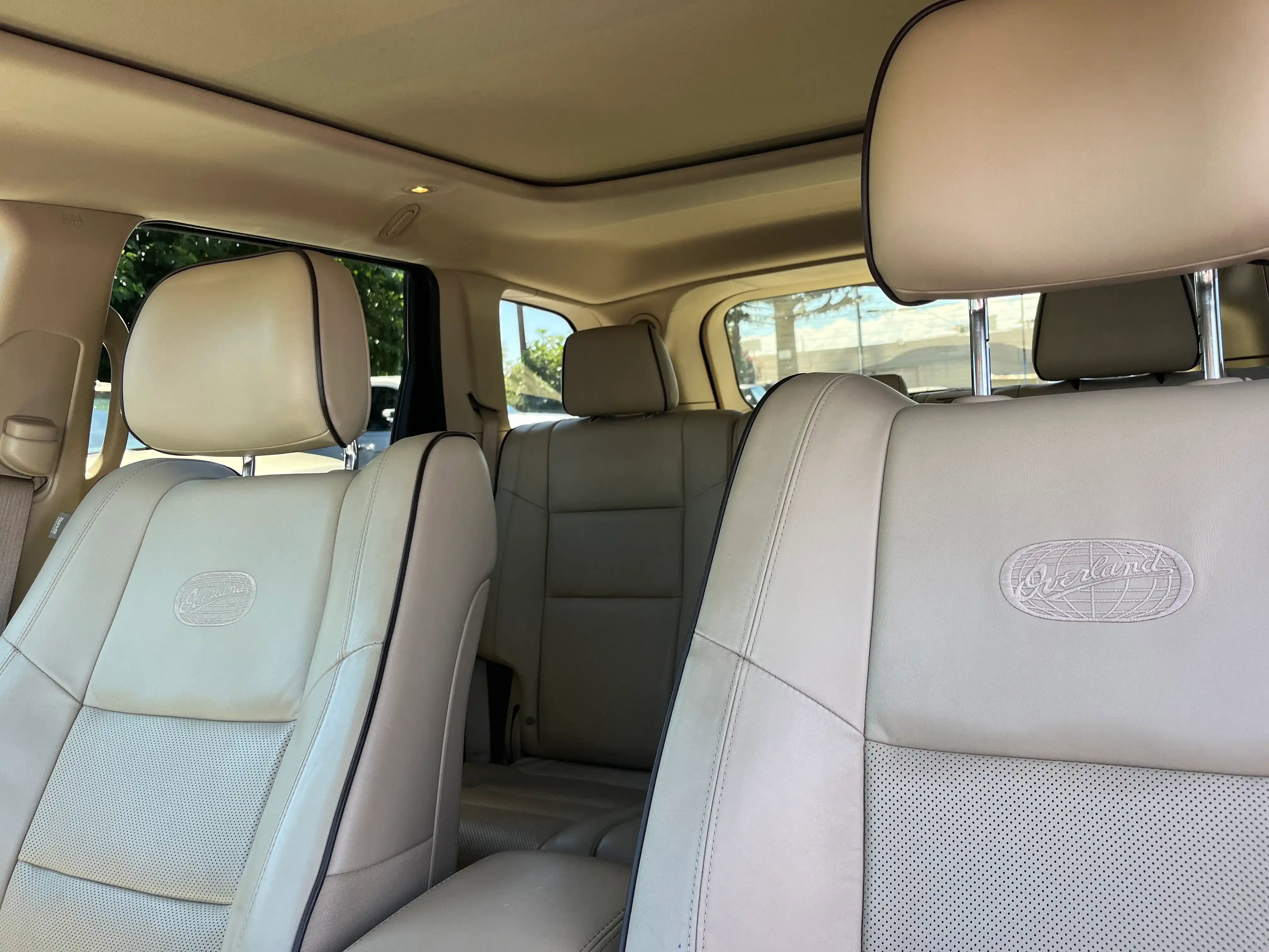 Vehicle image 25 of 57