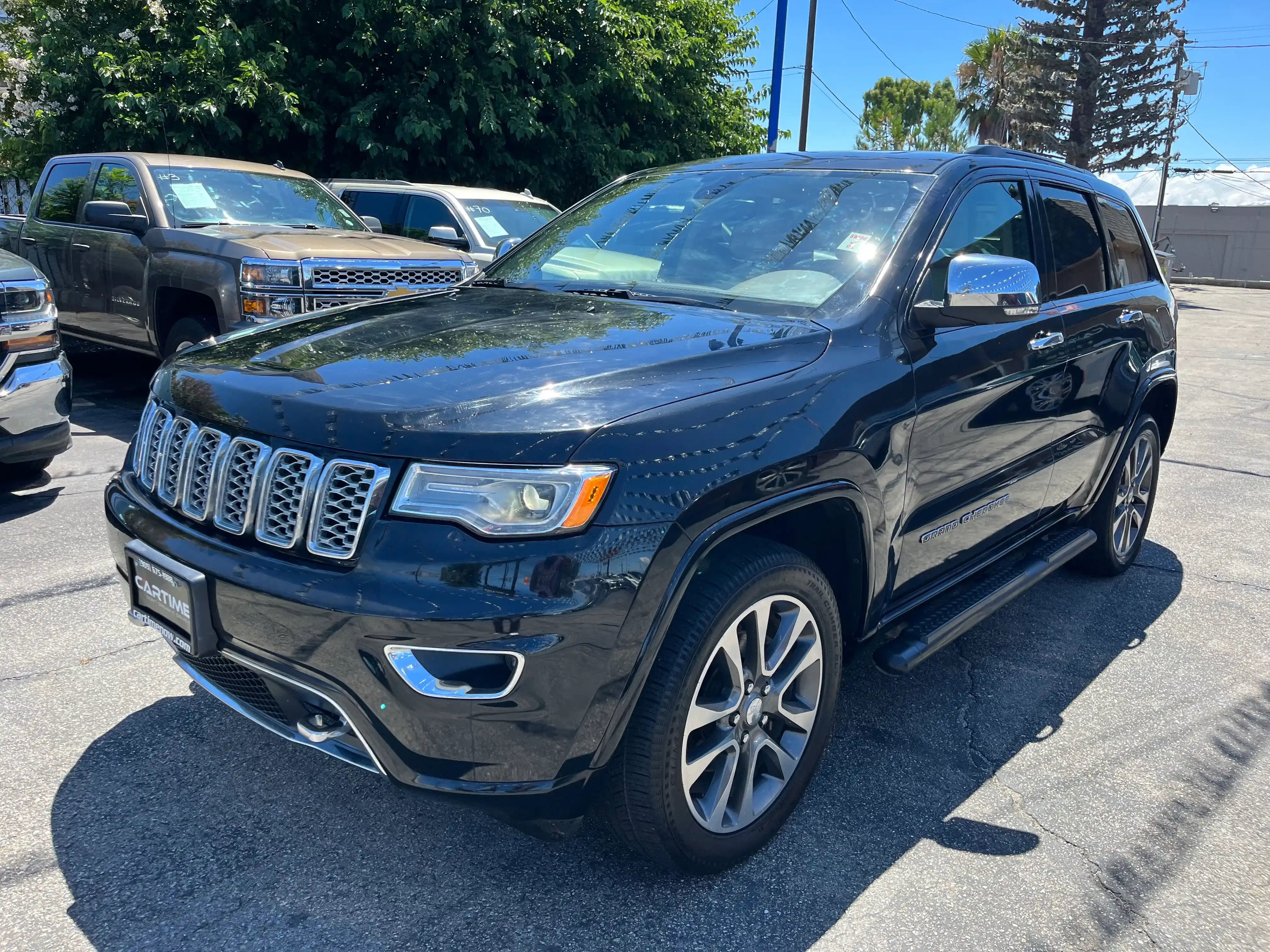 Vehicle image 3 of 57