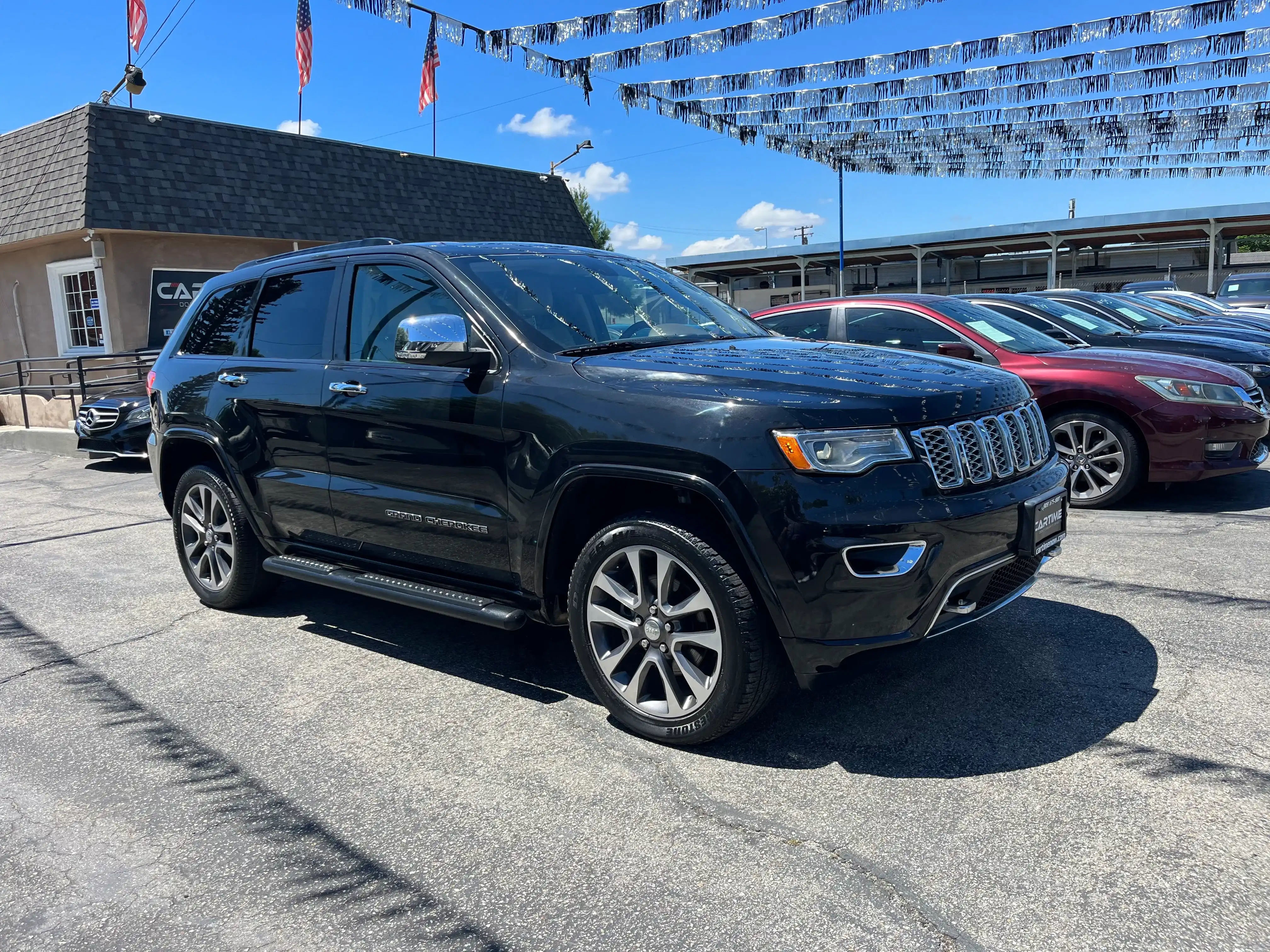 Vehicle image 7 of 57