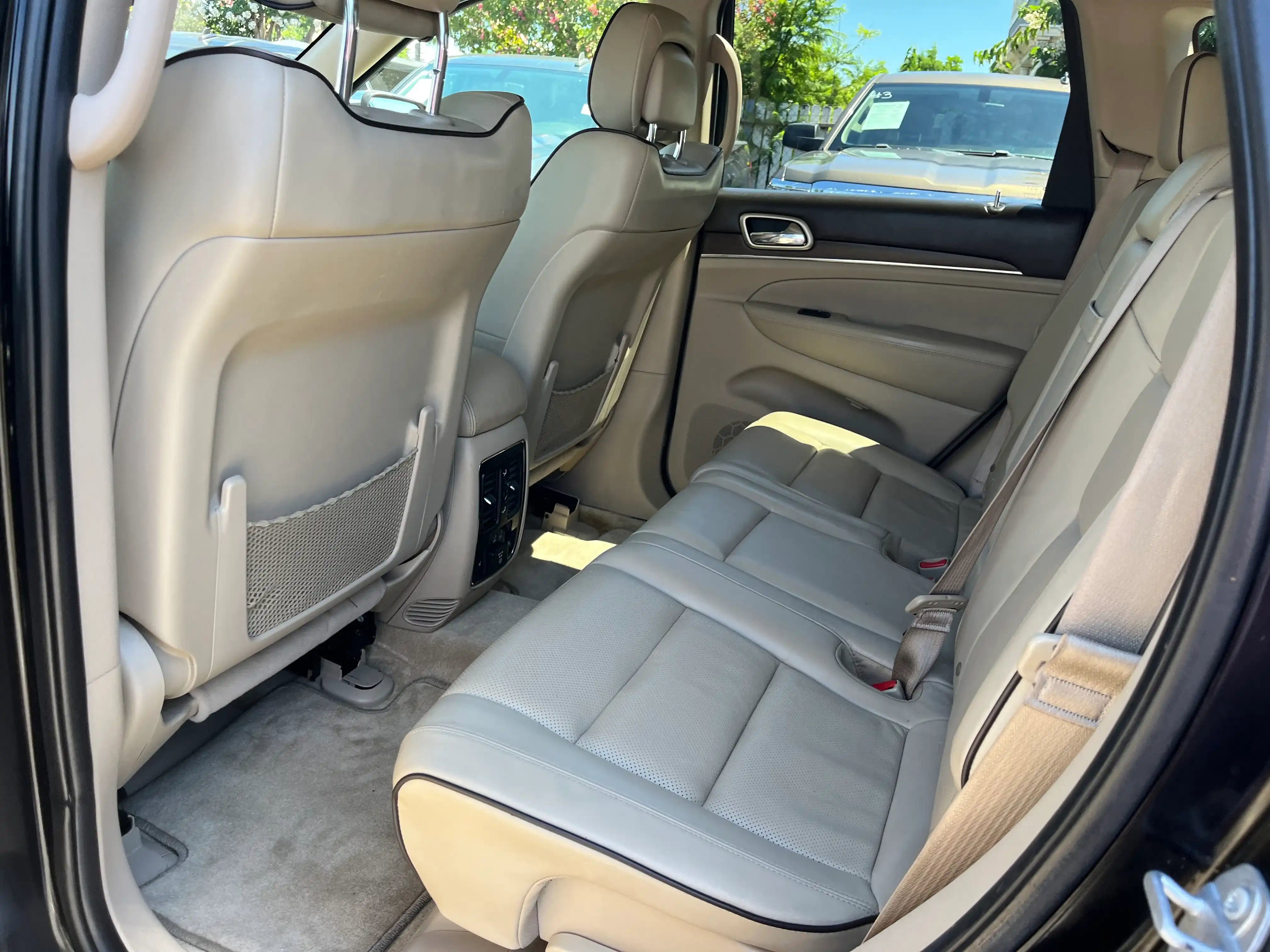 Vehicle image 24 of 57
