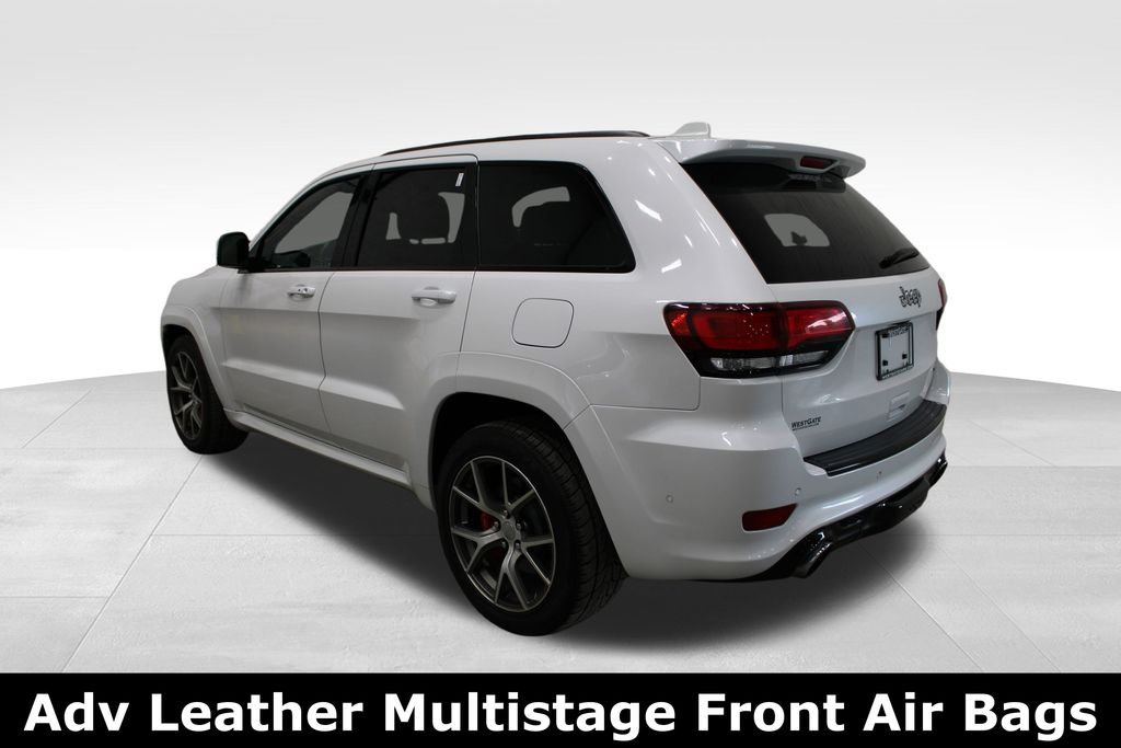 Vehicle image 6 of 49