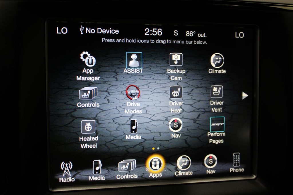 Vehicle image 32 of 49