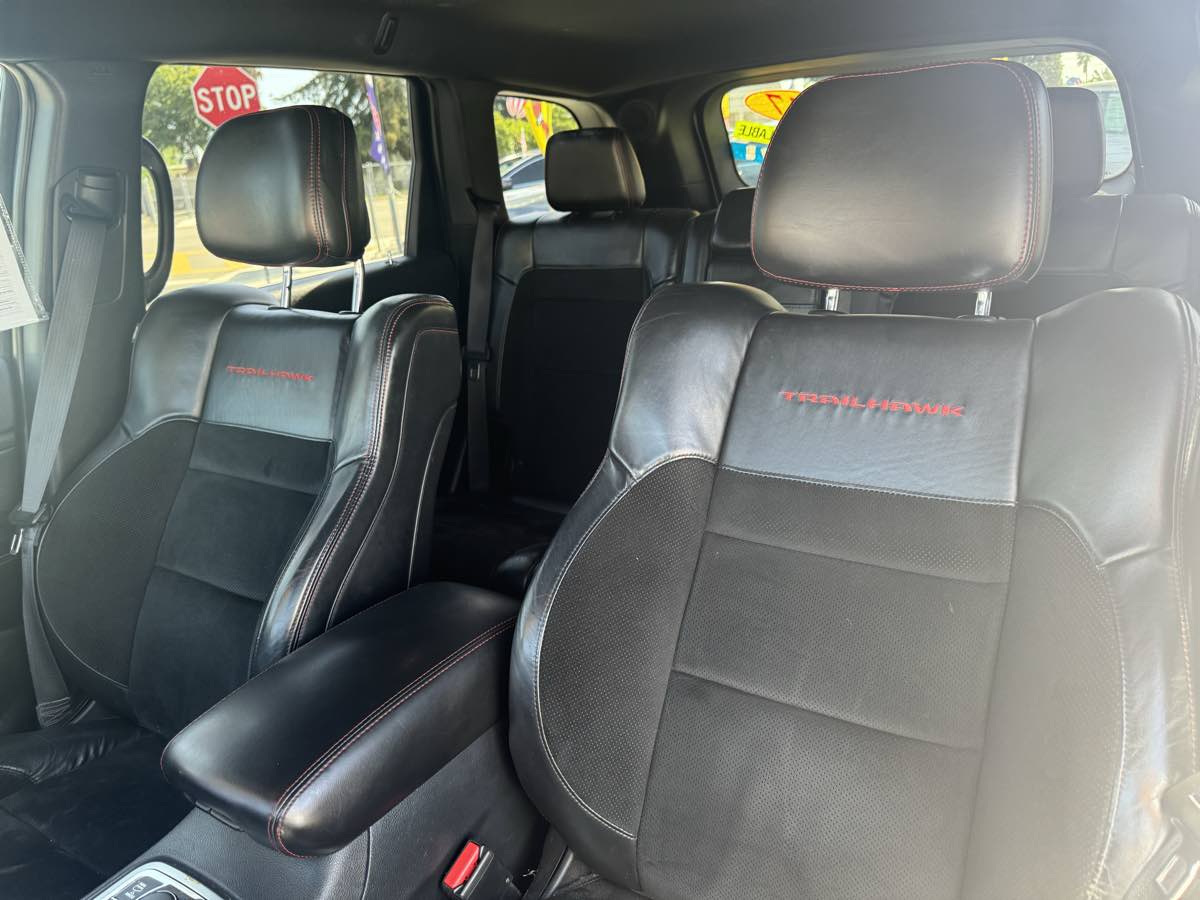 Vehicle image 14 of 22