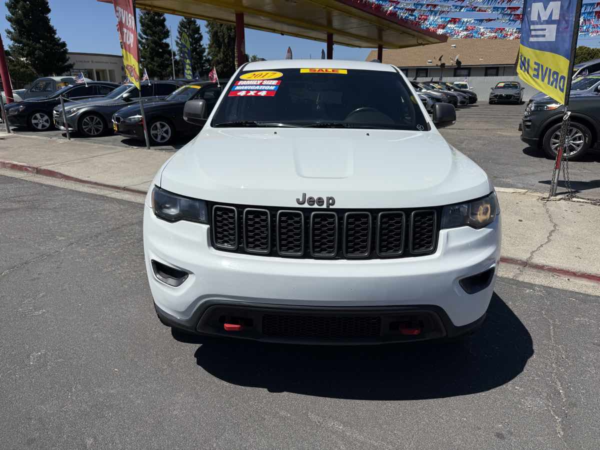 Vehicle image 8 of 22