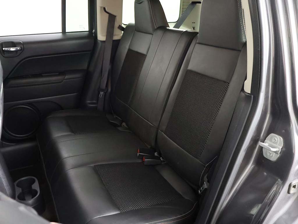 2017 Jeep Patriot 75th Anniversary Image 17 of 44