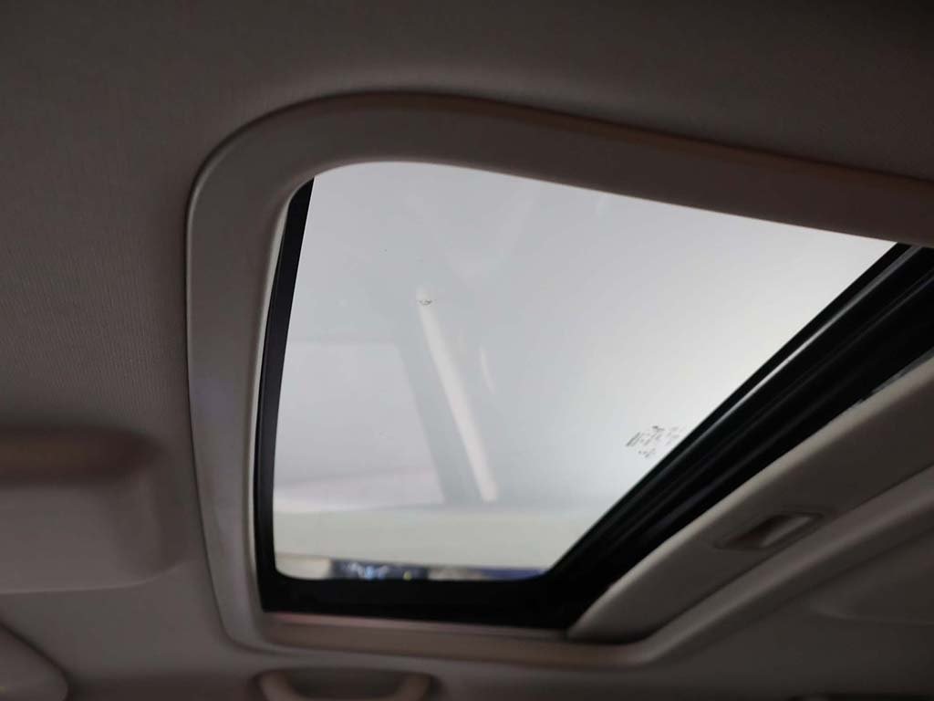 2017 Jeep Patriot 75th Anniversary Image 34 of 44