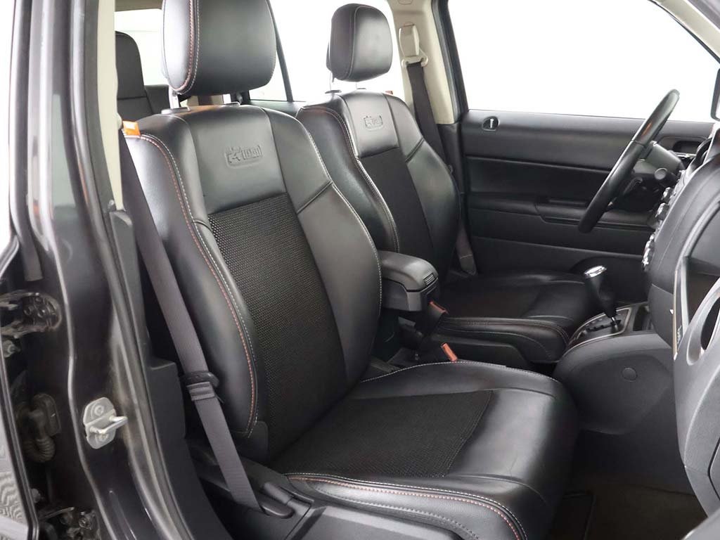 2017 Jeep Patriot 75th Anniversary Image 15 of 44