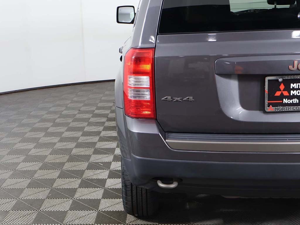 2017 Jeep Patriot 75th Anniversary Image 44 of 44