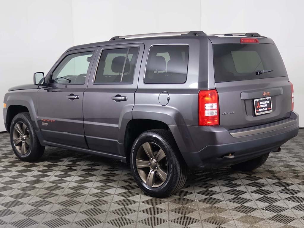 2017 Jeep Patriot 75th Anniversary Image 10 of 44