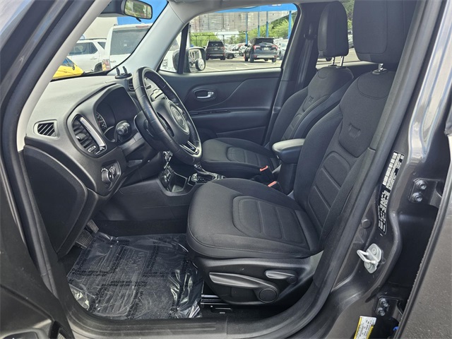 Vehicle image 24 of 43