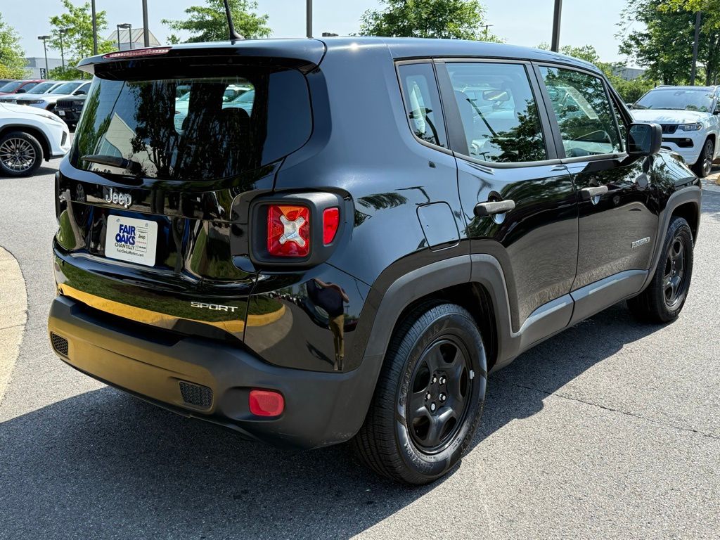 Vehicle image 6 of 29