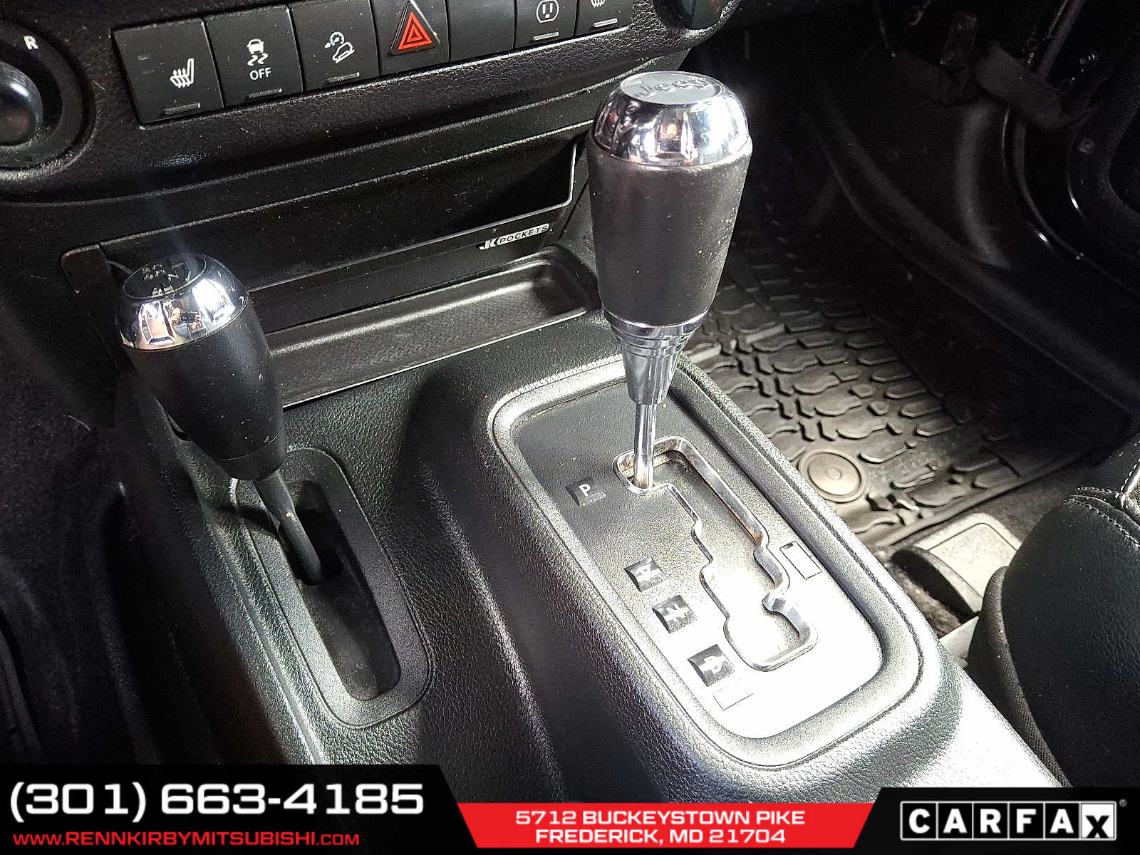 Vehicle image 25 of 30