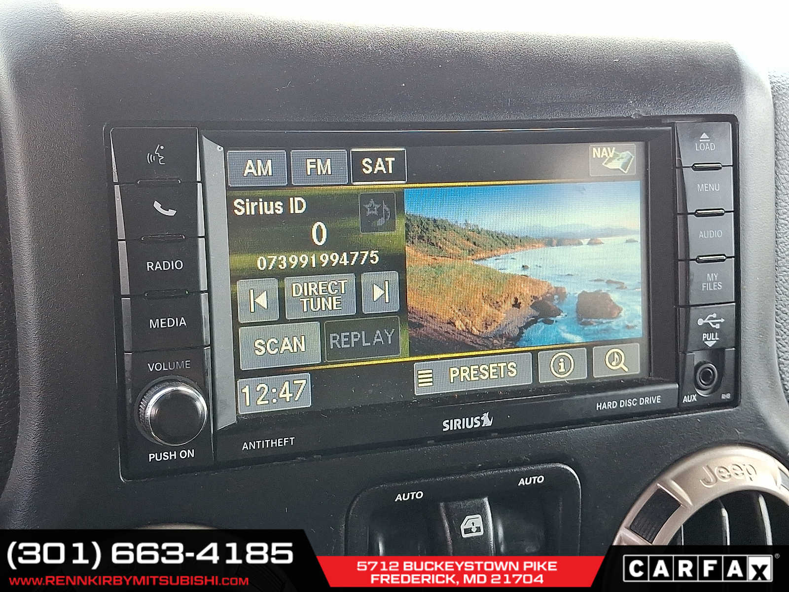 Vehicle image 14 of 30