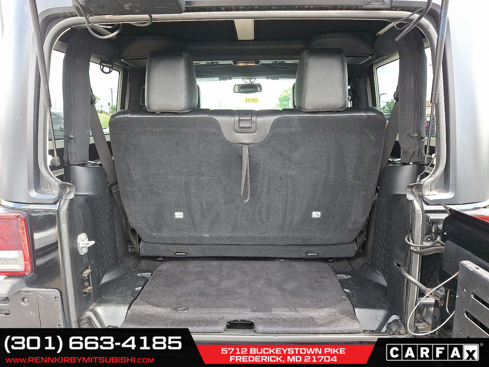 Vehicle image 8 of 30
