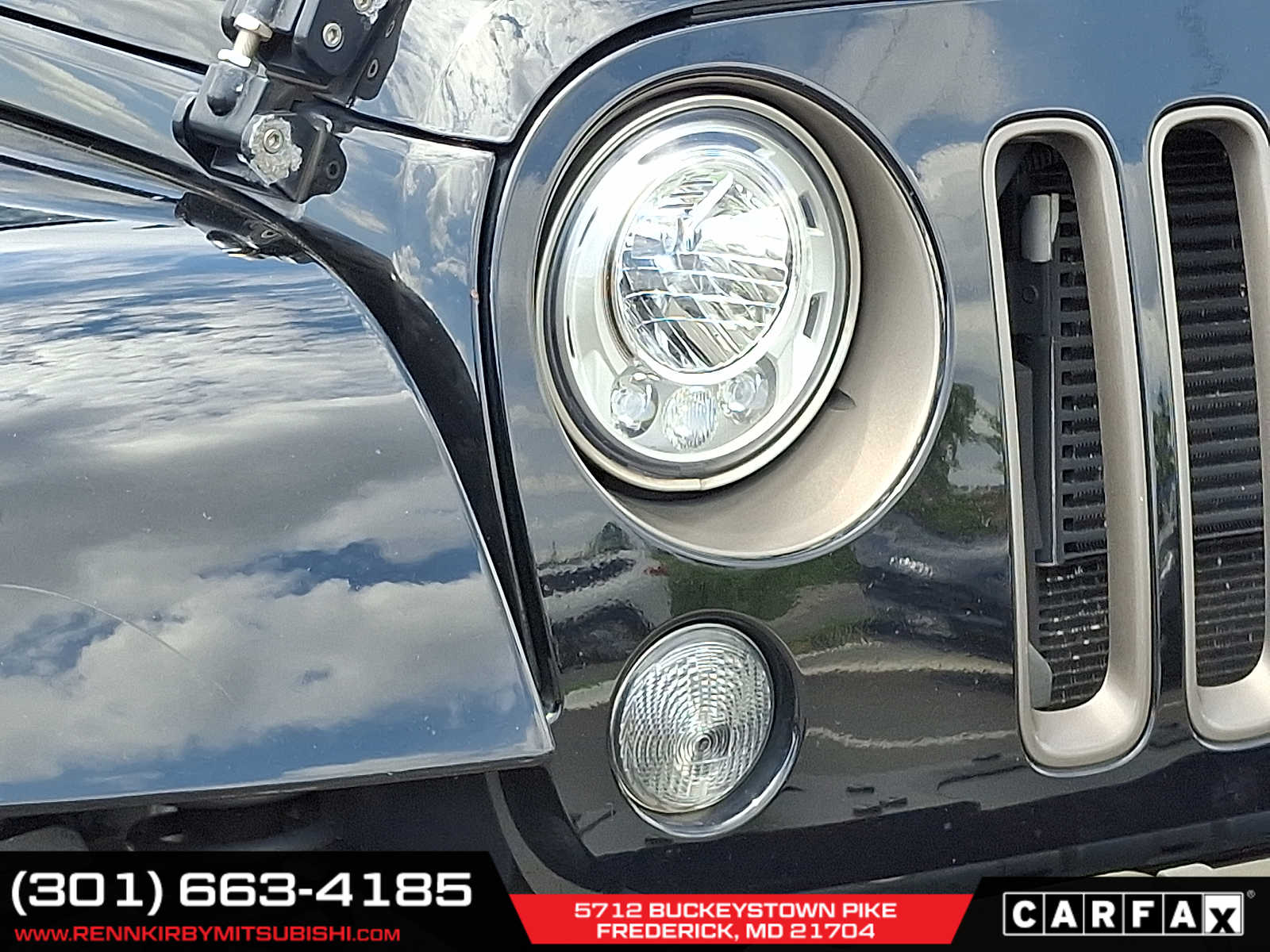 Vehicle image 24 of 30