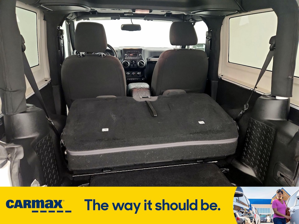 Vehicle image 12 of 26