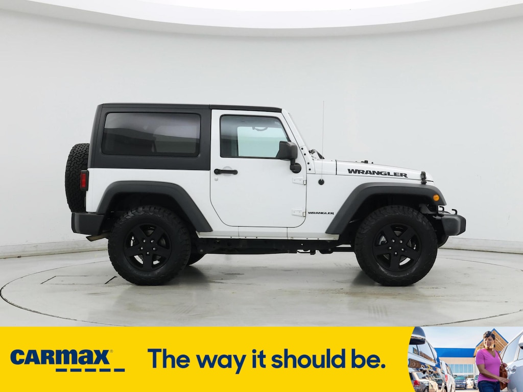Vehicle image 4 of 26