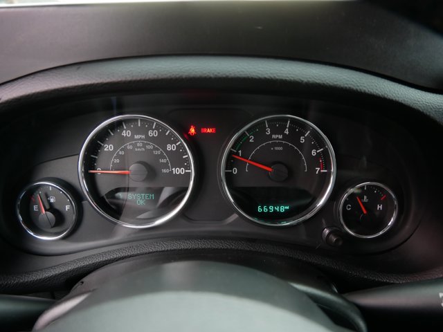 Vehicle image 35 of 36
