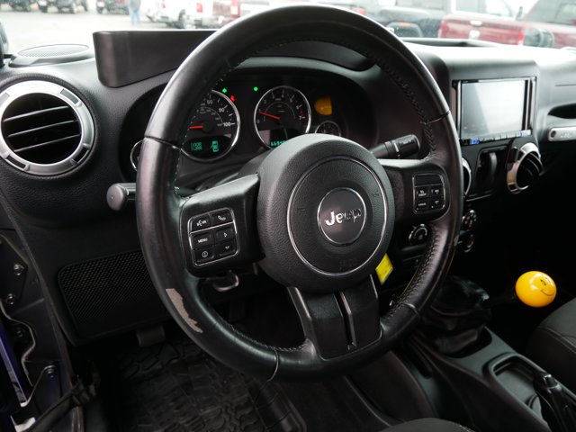 Vehicle image 23 of 36
